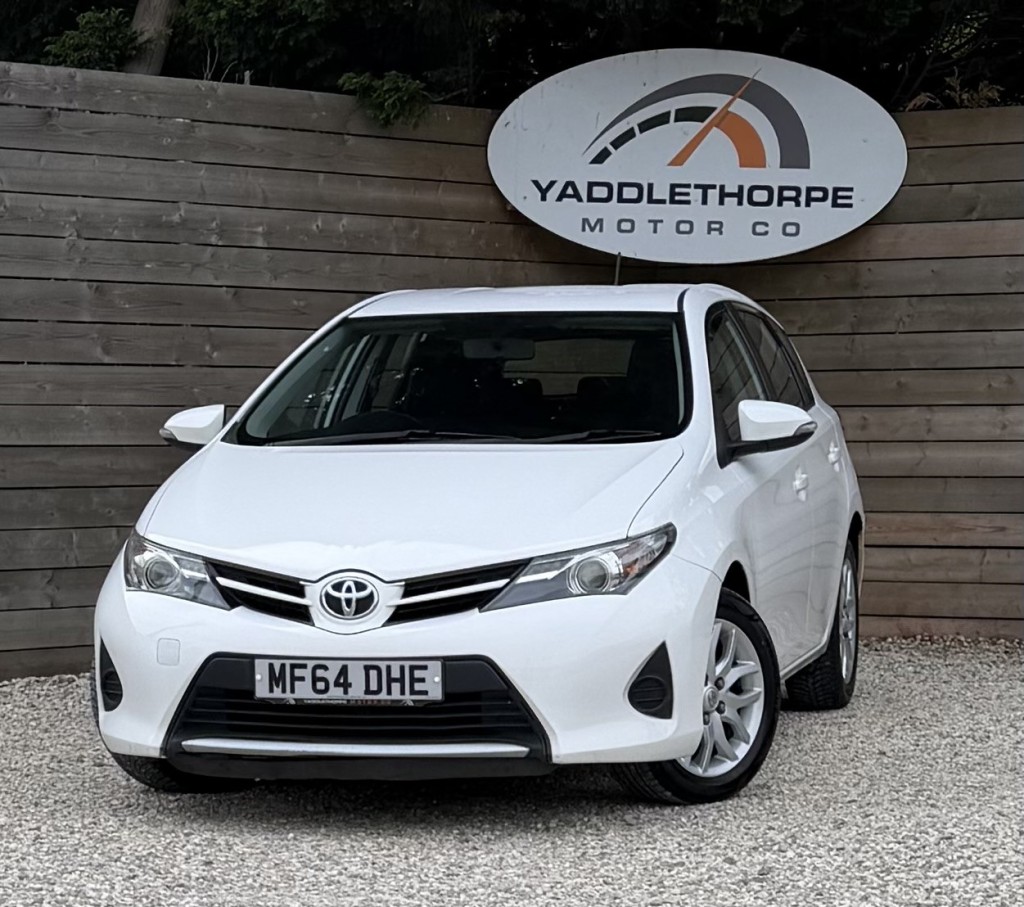 2014 Toyota Auris